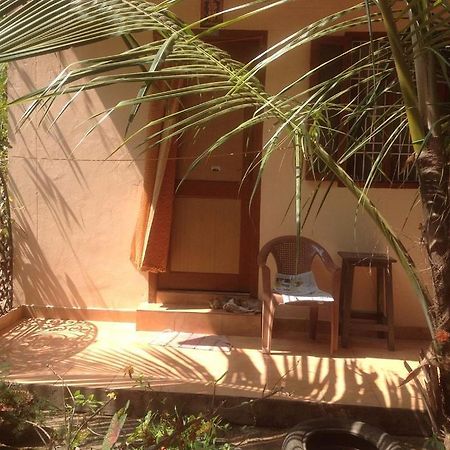 Shakti Family Guest House Mamallapuram Eksteriør billede