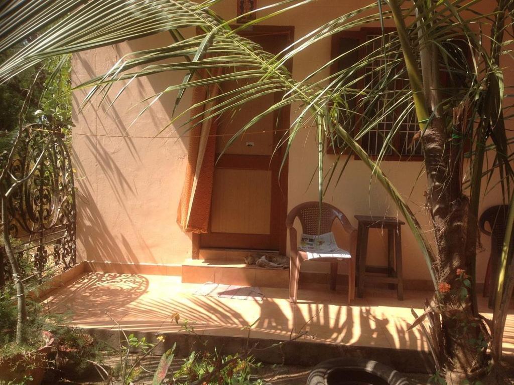 Shakti Family Guest House Mamallapuram Eksteriør billede